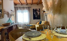 Maison Cosy, 2 Chambres, Adossee Aux Remparts