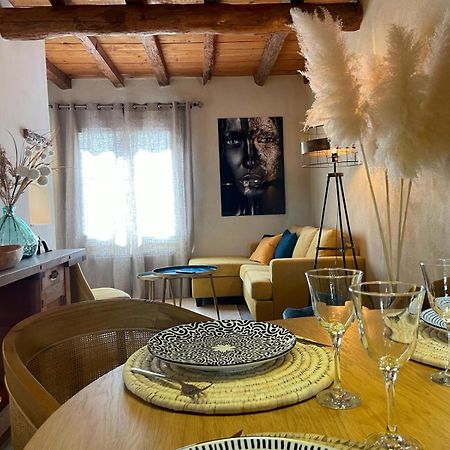 Maison Cosy, 2 Chambres, Adossee Aux Remparts Aigues-Mortes Esterno foto