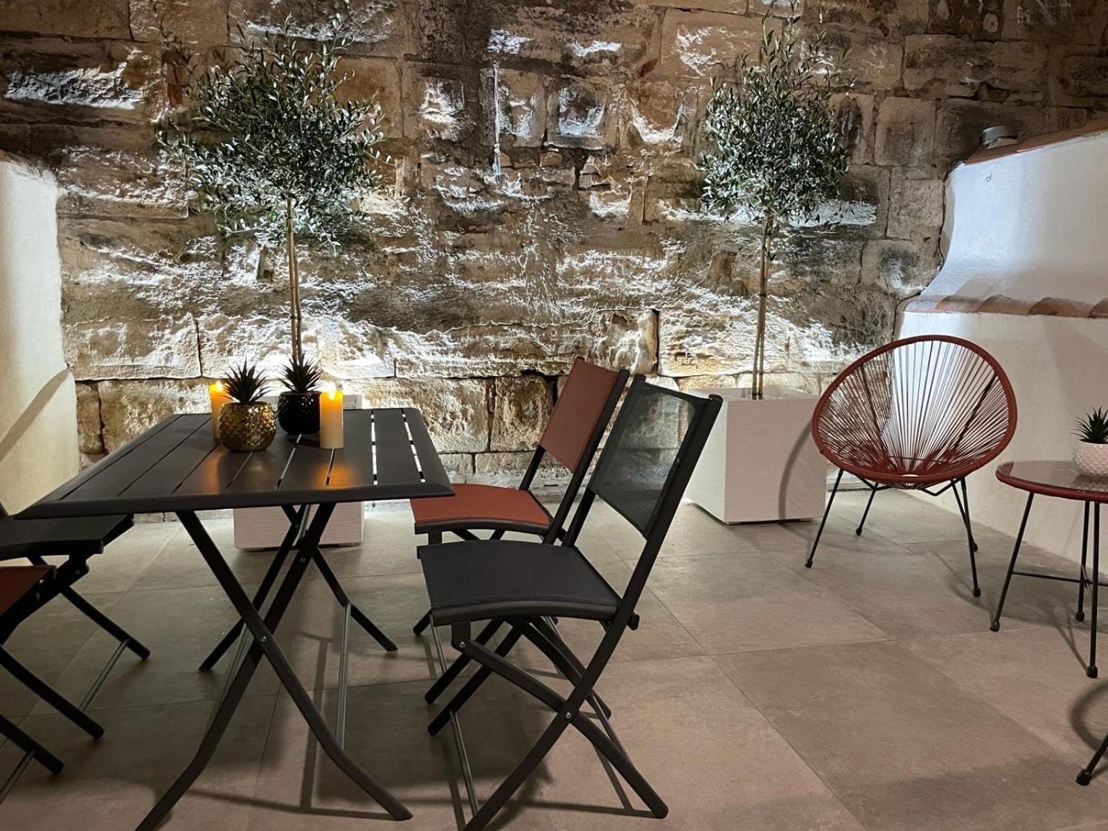 Maison Cosy, 2 Chambres, Adossee Aux Remparts Aigues-Mortes Esterno foto